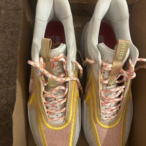 Men’s size 11 basketball shoes, Nike..